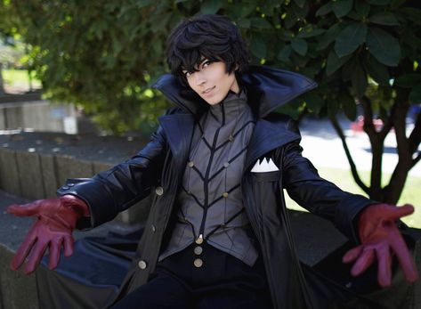 Joker Persona 5, Persona 5 Cosplay, Police Outfit, Ren Amamiya, Persona 5 Joker, Joker Cosplay, Body Reference Poses, Body Reference, Persona 5