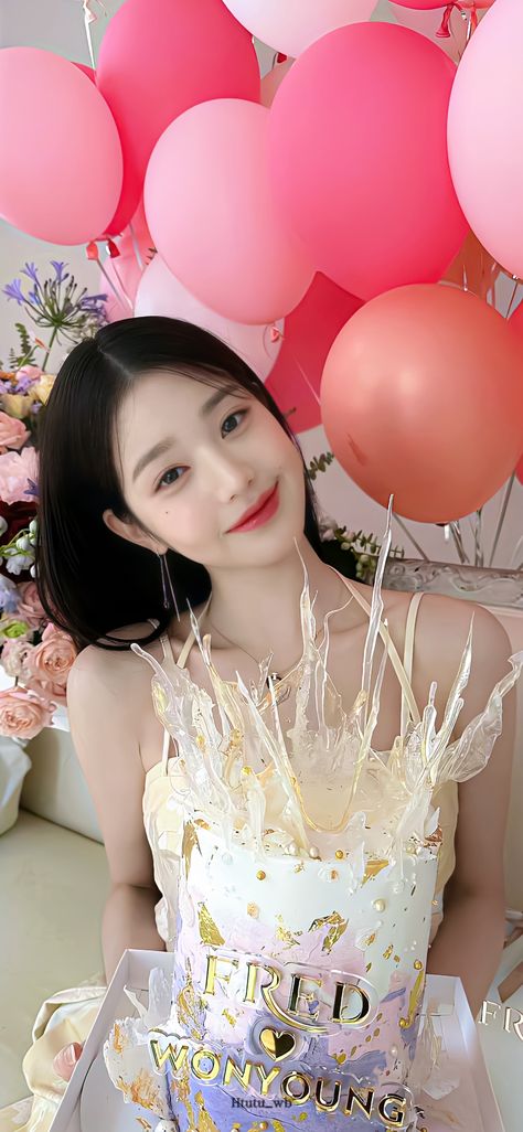 Wonyoung Ive Wallpapers, Wonyoung Birthday, Birthday Wallpaper, Birthday Photoshoot, Cartoon Pics, Confetti, Asian Beauty, Kpop Girls, My Girl