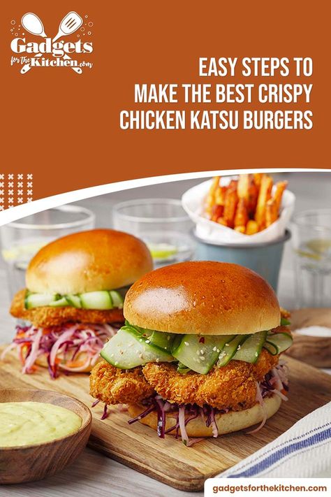 Crispy Chicken Katsu, Curry Burger, Katsu Burger, Best Crispy Chicken, Katsu Chicken, Burger At Home, Fried Chicken Burger, Japanese Chicken, Chicken Burgers Recipe