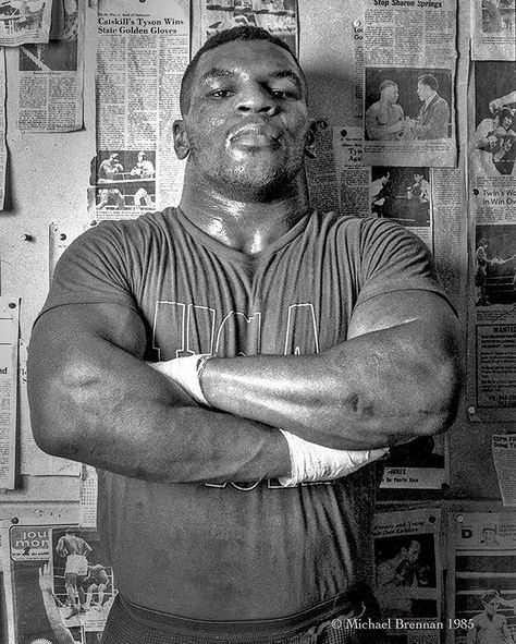 Mike Tyson Mike Tyson Training, Mighty Mike, Mike Tyson Boxing, Iron Mike, Boxing Posters, Tyler Durden, Boxing Quotes, Anthony Joshua, Floyd Mayweather