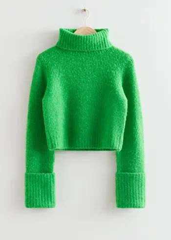 Kelly Green Sweater, Digital Wardrobe, Cropped Cable Knit Sweater, Green Turtleneck Sweater, Turtleneck Jumper, Green Turtleneck, Turtle Neck Jumper, Fitted Turtleneck, Ladies Turtleneck Sweaters