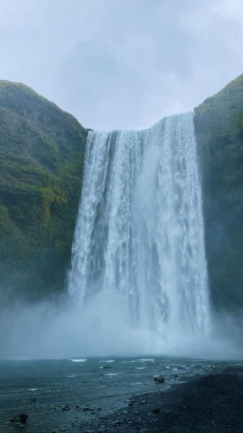 Iceland Summer Aesthetic, Iceland Aesthetic Wallpaper, Iceland Aesthetic Summer, Iceland Autumn, Iceland March, Iceland Photography Landscapes, Keflavik Iceland, Iceland Aesthetic, Iceland Wallpaper