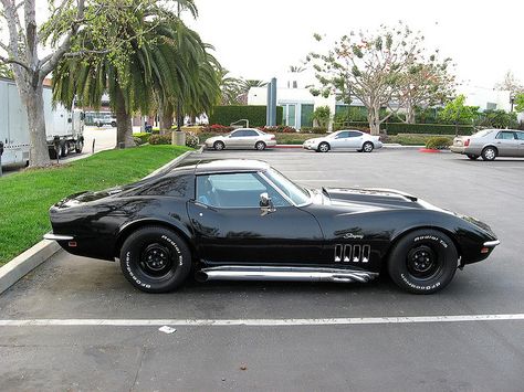 1969 Corvette Stingray Corvette Car, Black Corvette, 1969 Corvette, Old Corvette, Classic Corvette, Auto Retro, Chevrolet Corvette Stingray, Car Chevrolet, Sweet Cars