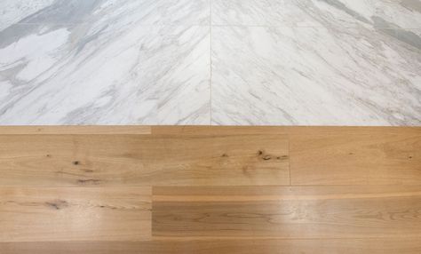 The perfect combination: wood and marble. Two natural floors that perfectly combines. Collection: Barn Natural Marble And Wood Flooring Combination, Natural Floors, Marble Entryway, Carrara Marble Floor, Interior Tips, Entryway Flooring, White Marble Floor, White Marble Tiles, Natural Flooring