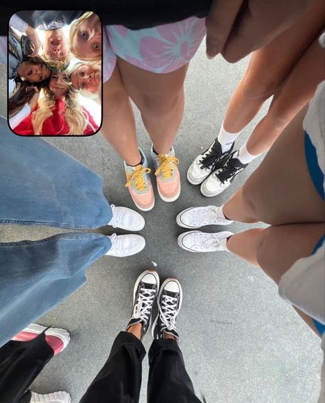 Bereal Ideas With Friends, Bereal Ideas, Nen Fam, Friendship Photoshoot, Dream Summer, Best Friends Shoot, Best Friends Aesthetic, Best Friend Photos, Pic Pose