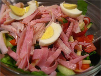 Julienne salad Julienne Salad Recipes, Julian Salad Recipe, Julienne Salad, Salads For Dinner, Salads For Lunch, Chicken Spaghetti Recipes, Appetizer Ideas, Spaghetti Recipe, Salad Ideas