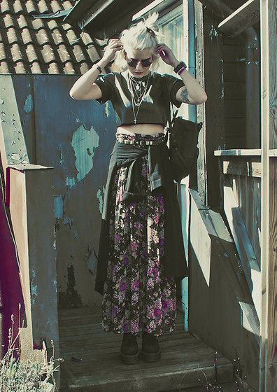 Hippie Goth, Hippie Grunge, Boho Goth, Womens Outfits, Punk Outfits, Grunge Goth, Hippie Outfits, Alternative Outfits, Goth Outfits