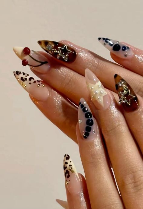 Cowboy Nail Designs, Cowboy Carter Nails, Cowboy Nail Art, Cowboy Nails Design, Rodeo Nails Designs, Cowgirl Nail Ideas, Western Inspired Nails, Cowboy Nails Western, Cowgirl Nails