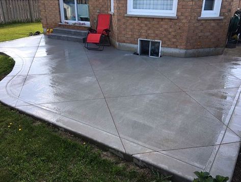 Concrete Backyard Patio – Mississauga Concrete Pad Patio Ideas, Concrete Backyard Patio, Brushed Concrete Patio, Simple Concrete Patio, Large Concrete Patio, Concrete Slab Patio, Stamped Patio, Cabin Patio, Pergola Porch