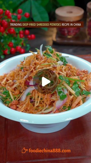 Wayne Shen on Instagram: "Trending deep-fried shredded potatoes recipe in China. Have u ever seen it before? #recipe #cooking #chinesefood #potato #comfortfood" Fried Shredded Potatoes, Shredded Potatoes, Potatoes Recipe, March 7, Dim Sum, Potato Recipes, Deep Fried, Chinese Food, Comfort Food