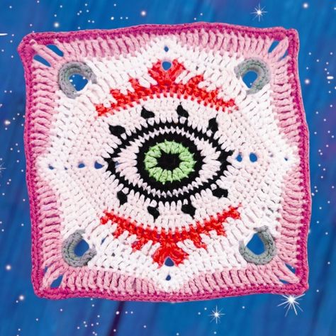 Evil eye crochet square pattern Crochet Eye Square, Evil Eye Granny Square Pattern Free, Eye Granny Square Pattern Free, Granny Square Solid, Eye Crochet Pattern, Evil Eye Granny Square, Eye Granny Square, Evil Eye Crochet, Eye Crochet