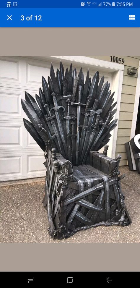 Game Of Thrones Room Aesthetic, Diy Game Of Thrones Chair, Game Of Thrones Trunk Or Treat, Thrones Chair, Game Of Thrones Chair, Game Of Thrones Halloween, Game Of Thrones Decor, Halloween Golf, Game Of Thrones Theme