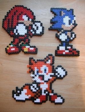 Sonic, Knuckles & Tails Perler Bead Sprites by Becca P. Avengers Perler, Sonic Knuckles Tails, Sonic Knuckles, Sonic And Tails, Sonic Tails, Pixel Beads, Fuse Bead Patterns, Art Perle, 8bit Art