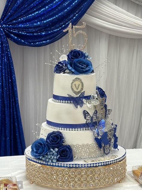 Quince Cake Ideas Quinceanera, Royal Blue Cakes Quinceanera, Royal Blue Sweet 16 Cake, Navy Blue Quince Cake, Quinceanera Cakes Blue, Royal Blue Cake Quinceanera, Blue Quince Cake, Blue Quinceanera Cake, Royal Blue Quince Cake