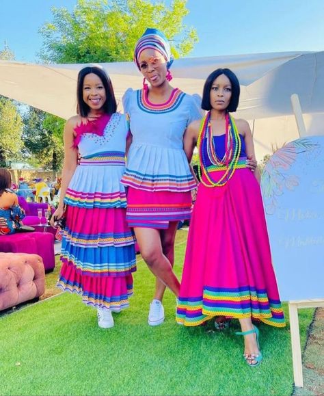 13+ Sepedi Styles for Bridesmaids and Friends – Clipkulture Styles For Bridesmaids, Dresses For Bridesmaid, Sepedi Traditional Attire, Pedi Traditional Attire, Sepedi Traditional Dresses, Wedding Dresses Traditional, South African Traditional Dresses, African Traditional Wear, Cultural Fashion