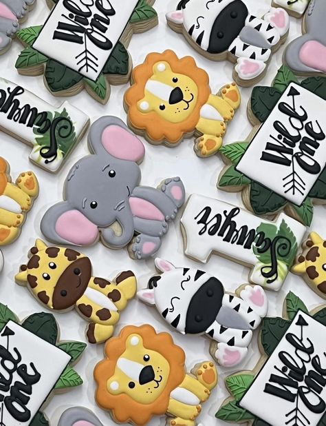 Wild One Safari Cookies, Wild One Birthday Party Cookies, Wild One Birthday Cookies Boy, Jungle Animal Cookies Decorated, Zoo Animal Cookies Decorated, Wild One Cookies Boy, Zoo Cookies Decorated, Safari Animal Cookies Decorated, Wild One Desserts