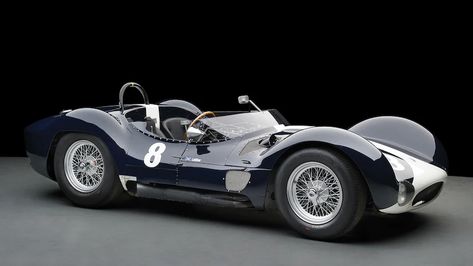 The Maserati Birdcage Tipo 60/61: History, Versions, Specifications Maserati Birdcage, Auto Retro, Cars Vintage, Vintage Racing, Car Collection, Bird Cage, Race Car, Beautiful Cars, Maserati