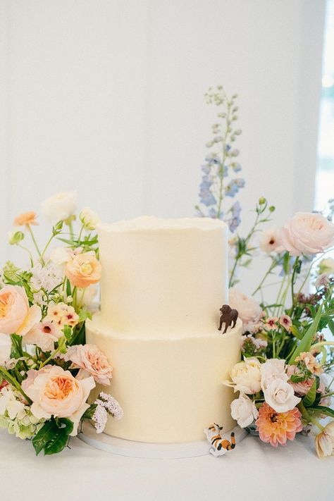 The Farmer and I — Farm, Floral Studio + Homemaking Wedding Floral Cake, Meadow Wedding Cake, Cake Meadow, Wedding Cake Meadow Flowers, Wedding Cake Meadow, White Cake With Wildflowers, Wedding Cake Flower Meadow, Meadow Floral Arrangement, Wedding Backyard Reception