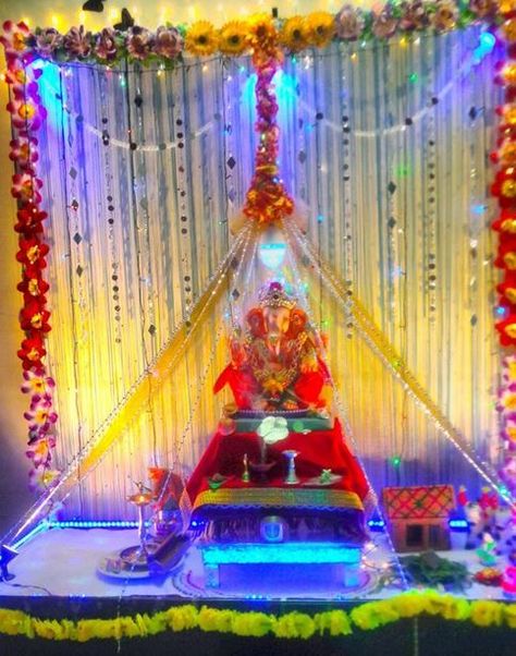 Simple Ganpati Decoration At Home, Simple Ganpati Decoration, Ganesha Decoration, Gauri Ganpati, Flower Decoration For Ganpati, Eco Friendly Ganpati Decoration, Ganpati Decoration Ideas, Chaturthi Decoration, Ganpati Decoration Theme