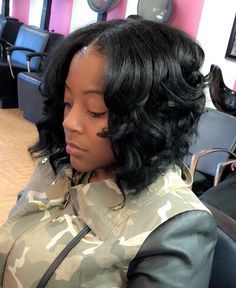 50 Best Bob Hairstyles for Black Women to Try in 2020 - Hair Adviser Bob Hairstyles For Black Women, Black Bob Hairstyles, Tan Skin Blonde Hair, Medium Curls, Hair Adviser, Black Bob, Face Shape Hairstyles, Wavy Bob Hairstyles, Medium Bob Hairstyles