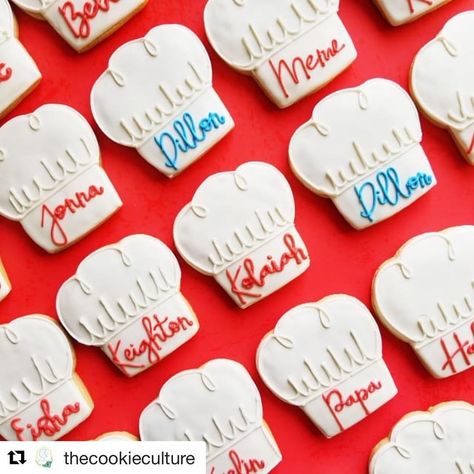 Sweet Prints on Instagram: “Love these chef hats made by @thecookieculture So cute! #cookies #cookier #cookiesofinstagram #sugarcookies #decoratedcookies…” Cookie Tips, Cooking Theme, Baking Theme, Italian Cakes, Shark Cookies, Elephant Cookies, Turtle Cookies, Chef Hats, Hat Cookies