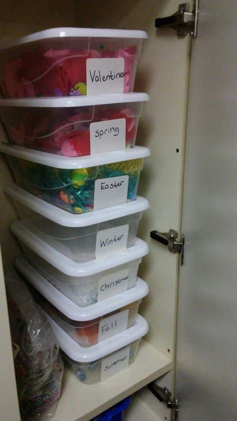 Sensory Bin Storage, Daycare Storage Ideas, Daycare Organization Ideas, Daycare Storage, Toddler Daycare Rooms, Preschool Storage, Infant Room Ideas, Daycare Setup, Home Daycare Ideas