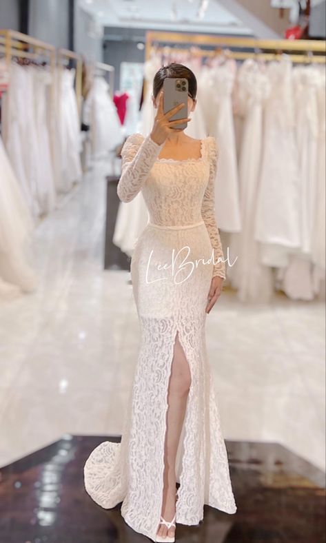 Civil Wedding Outfit The Bride Classy, Civil Wedding Dress Civil Wedding Dress Classy, Court Wedding Outfit, Court Wedding Outfit The Bride, Dress Pengantin, Elegant Long Sleeve Wedding Dresses, Confirmation Dresses, Beautiful Ball, Simple Wedding Gowns