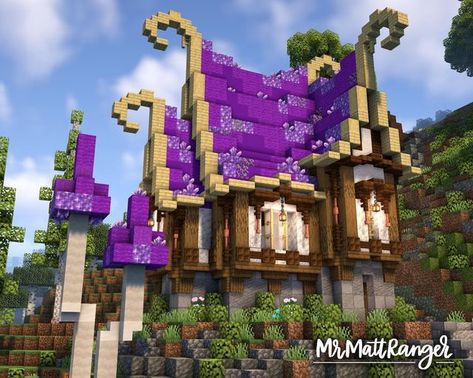 Enderman Themed House Minecraft, Dragon House Minecraft, Minecraft Witch Cottage, Minecraft Cottage Blueprints, Minecraft Potion Room Ideas, Witch House Minecraft, Enchantment Room Minecraft, Minecraft Witch House, Minecraft Enchantment Room