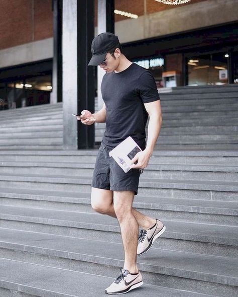 Outfit Men Aesthetic, Shorts Outfit Men, Mens Fashion Summer Outfits, Best Casual Shirts, Latest Summer Fashion, Men Aesthetic, Mens Summer Outfits, Spring Outfits Men, Mens Fashion Wear