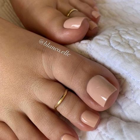 Glitter Nails Fall, Braided Ideas, French Toe Nails, Cornrow Hairstyle, Pedicure Gel, Ideas Short Hair, Diy Pedicure, Gel Toe Nails, Acrylic Toes