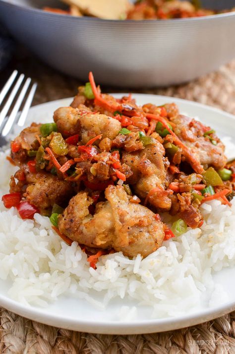 Low Syn Chinese Salt and Pepper Chicken - create this popular Chinese dish in your own home, perfectly Slimming World friendly Chinese Salt And Pepper Chicken, Popular Chinese Dishes, Fakeaway Recipes, Salt And Pepper Chicken, Pepper Chicken, Chicken And Rice, Chicken Stuffed Peppers, Fiber Rich, Chinese Dishes