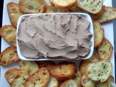 Duck liver pate (using fresh organic duck livers) Duck Liver Pate Recipe, Duck Liver Pate, Wild Duck Recipes, Foie Gras Recipe, Liver Pate Recipe, Duck Pate, Duck Liver, Terrine Recipe, Goose Recipes