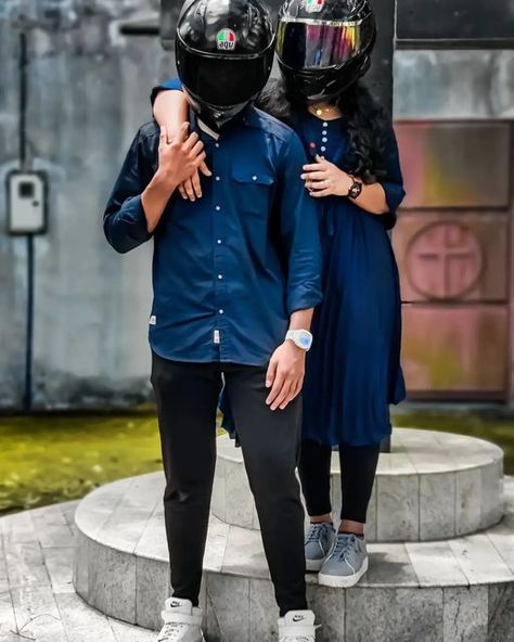 Bike Lovers Couple, Lr Photo Editing Background Hd, Cute Couple Pictures Cartoon, Hindu Wedding Photos, Bike Couple, Biker Couple, Biker Photography, Student Tips, Korean Couple Photoshoot