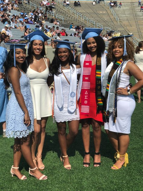 High School Graduation Black Women, Highschool Graduation Outfit Ideas, Unc Graduation Pictures, Highschool Graduation Dresses, Hbcu Graduation Pictures Photo Ideas, Senior Portraits Yearbook, Unf Graduation Pictures, Graduation Dress High School, Uncw Graduation Pictures