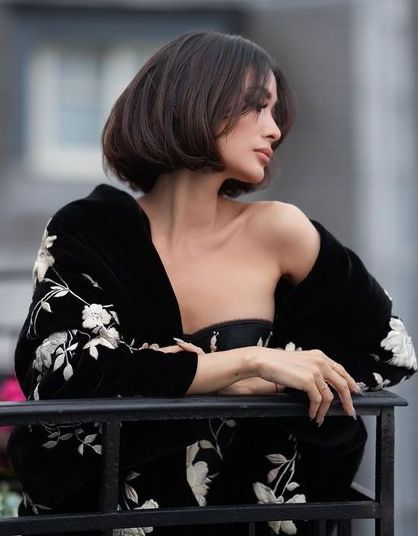 Heart Evangelista Outfit, Kpop Short Hair, Bulgari Serpenti, Short Girl Fashion, Heart Evangelista, Stylish Short Hair, Hair Color Caramel, Bob Haircut For Fine Hair, Hair Inspiration Short