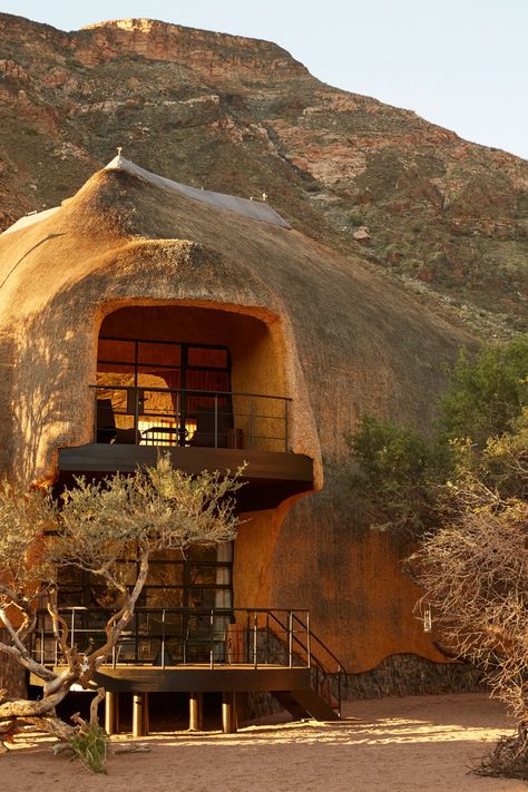 Camouflage Architecture, Afrofuturism Architecture, Nest Architecture, Weaver Birds, Africa Architecture, Desert Architecture, Outdoor Movie Theater, African Architecture, Namib Desert