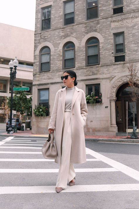 affordable wool coat + wide leg trousers monochromatic cream fall to winter outfit Monochromatic Outfit Cream, Cream Wool Coat Outfit, Cream Coat Outfit Winter, Cream Monochrome Outfit, Cream Coat Outfit, Cream Trousers Outfit, Networking Event Outfit, Cloth Styles, Event Outfit Ideas