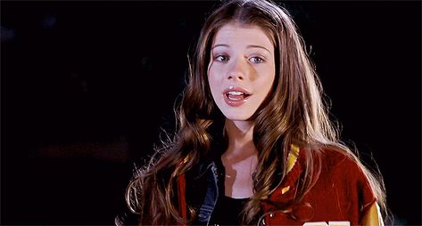 Faceclaims Female Actresses Gif, Face Claims Female Gif, Michelle Trachtenberg Gif, Female Face Claims Gifs, Face Claims Gif, Georgina Sparks, Female Faceclaims, Michelle Trachtenberg, Actrices Hollywood