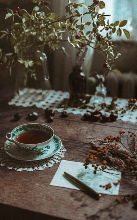 Tea Time Magazine, Cool Mansions, Ivy House, Cuppa Tea, Witch Aesthetic, A Cup Of Tea, Cottagecore Aesthetic, Academia Aesthetic, Autumn Aesthetic