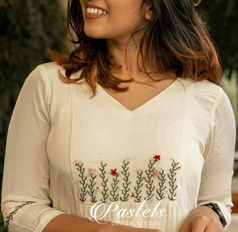 Simple Embroidery For Kurti, Chikenkari Design Motifs, Handwork Kurti Designs Latest, Krishna Mandir, Embroidery Kurti, Kurti Embroidery, Embroidery Fashion Detail, Simple Hand Embroidery Patterns, New Kurti Designs