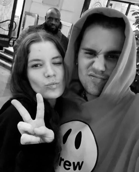 Justin Bieber With Fans, Meeting Goals, Prince Of Pop, Justin Bieber Photos, Francisco Lachowski, Justin Bieber Pictures, Alain Delon, June 21, Favorite Person