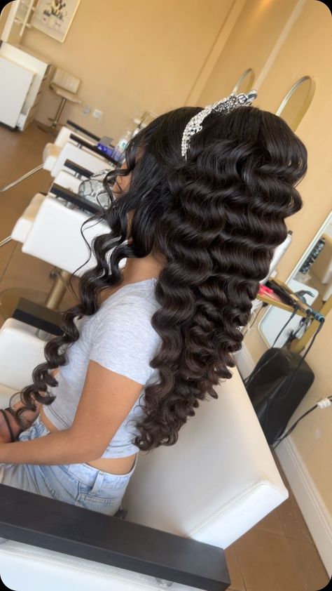 Kira Arvizu | Quinceanera half up half down 💗 | Instagram Quinceanera Hairstyles Half Up Half Down, Quinceanera Hairstyles, Half Up Half Down, Half Up, Quince, Quinceanera, Hairstyles, Hair, On Instagram