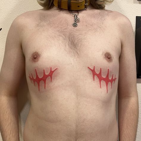 vec 🦅 on X: "stylized top scars for Rubin. Such a cool and special project, I would really love to do more like this 🙏 https://t.co/DijGJHf5f2" / X Lip Scars Reference, Top Scar Tattoos, Scar Artist, Scars Reference Drawing, Top Surgery Scar Tattoo, Scar Drawing, Stylized Tattoo, Top Surgery Tattoo, Oc Clothes