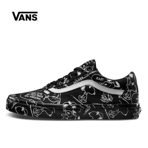 Tennis Vans, Unisex Shoes Sneakers, Tenis Vans, Peanuts Cartoon, Day Fashion, Everyday Shoes, Converse Sneakers, Trendy Sneakers, On Sneakers