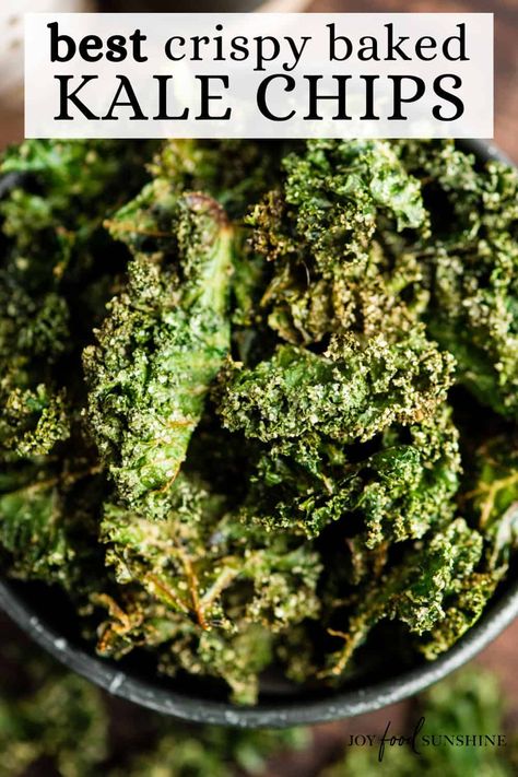 This is the best baked kale chips recipe! Homemade crispy kale chips are a delicious, healthy snack made with only five ingredients. Roasting kale chips in the oven keeps them crispy for days! Easy Vegan Appetizers, Kale Chips Recipe Baked, Roasted Kale Chips, Baked Kale Chips, Kale Chips Baked, Crispy Kale, Kale Chip Recipes, Baked Kale, Yummy Healthy Snacks