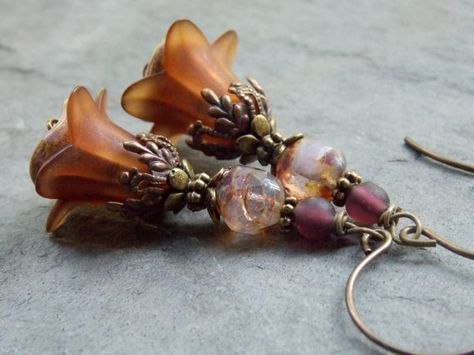 Flower EarringsVintage StyleAntique by NickiLynnJewelry on Etsy, $16.50 Lucite Flower Earrings, Bell Flowers, Polymer Clay Flower Jewelry, Flowers Earrings, Lucite Jewelry, Glass Creations, Jewelry Making Earrings, Earrings Flower, Earrings Inspiration