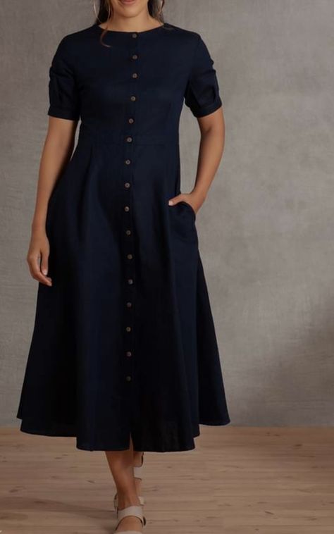 Western Summer Dresses, Simple Dresses Long, Ladies Frock Design, Simple Frock, Front Zipper Dress, Maternity Sewing, Classy Pants, Button Down Midi Dress, Western Summer