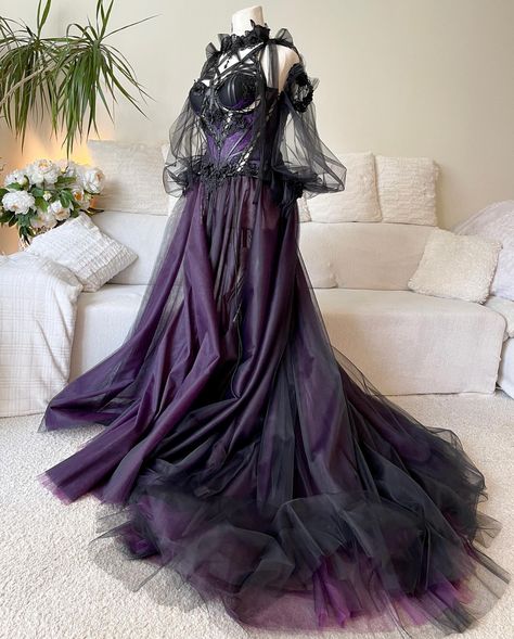 Purple And Black Dress Gowns, Black And Purple Bridesmaid Dresses, Wedding Dress Purple, Purple And Black Wedding Dress, Goth Ball Gown, Purple Goth Wedding Dress, Dark Purple Wedding Dress, Dark Purple Fantasy Dress, Black And Purple Wedding Dress