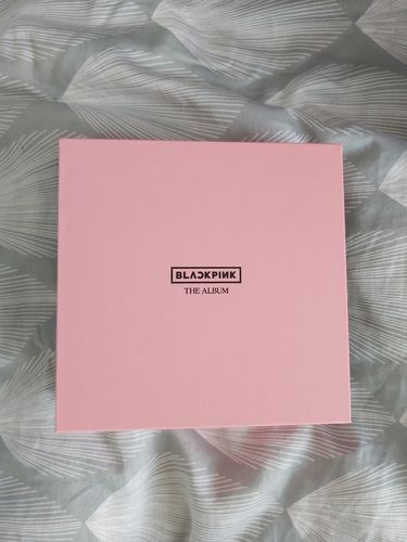 "I love the album. It's so cute and it has alot of pictures in it. Thank you so much cokodive" - Sarina D. Blackpink Album Collection, Blackpink Album Aesthetic, Kpop Wishlist, Blackpink Album, Album Blackpink, Blackpink Merch, Album Kpop, Kpop Album, Album Aesthetic