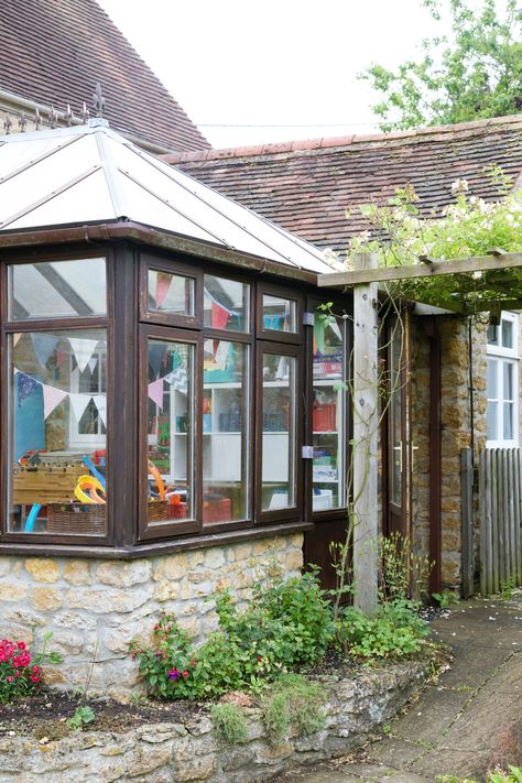 6 ways to makeover an unloved conservatory with Thomas Sanderson • Capture by Lucy Conservatory Interiors Ideas, Conservatory Ideas Interior Decor, Conservatory Ideas Interior, Conservatory Interiors, Conservatory Interior, Conservatory Decor, Glass Bell Jar, Window Siding, 1930s House